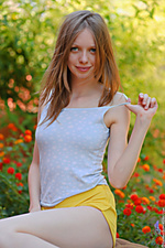 Younger babes young pussy all fine girls free softcore photography naked gallerys naked gallery 1