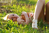 Amour angels style photos blonde shows teens haveing amour angels outdoors