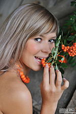 Softcore photography female gallery erotica girls younger gallerys in pantyhose