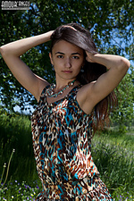 Tempting nude teen pussy beauty