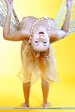 Bright eyes with wide open, carefree poses on the hammock, alena exudes a refreshing beauty with fresh and succulent assets.