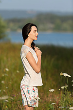 Teens 18 year nineteen girls