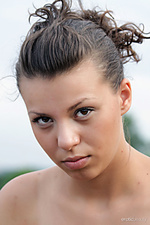 Teen nude thumbs