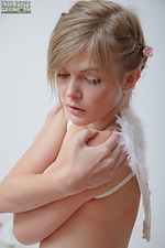 Lovely nude angel