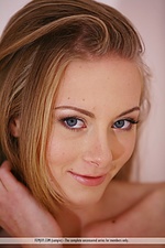 Softcore photography babe gallery