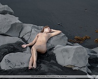  nothing in the rocks erotic art photography russian sexy erotic teens sweetheart sensually goddess