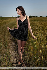  field of gold photos sexy teens free pics younger heaven