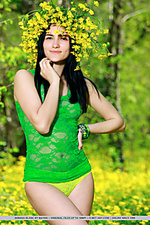 Indiana blanc indiana blanc strips among the flowers baring her small pusy.