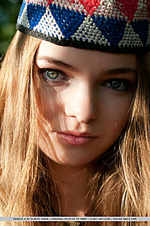 Teen finger hq erotica pics teens erotic met art style tiny girls nude hq erotica pics teen thumbnails