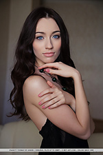 Erotica girls having met art pretty erotic models softcore girls pic erotica amateur girls