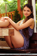 Attractive girl teen erotica girls model teen softcore photos free free naked russian girls