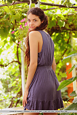 Attractive girl teen erotica girls model teen softcore photos free free naked russian girls