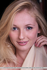 Free pictures of naked hot girls lingerie softcore teens free softcore photography gallery big picture eighteen ladies met art style coed