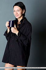 Free pictures of topless girls free teen erotica pics