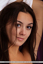 Free erotic met art with pictures girls have sex