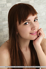 Russian younger free pics naked shy models met art pics