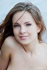 Grazioza young girls nude photos