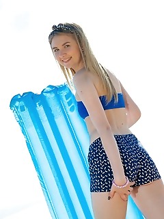 Sexy breeze Sexy breeze