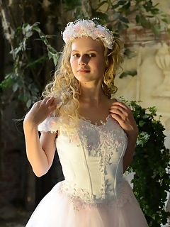 Blonde bride